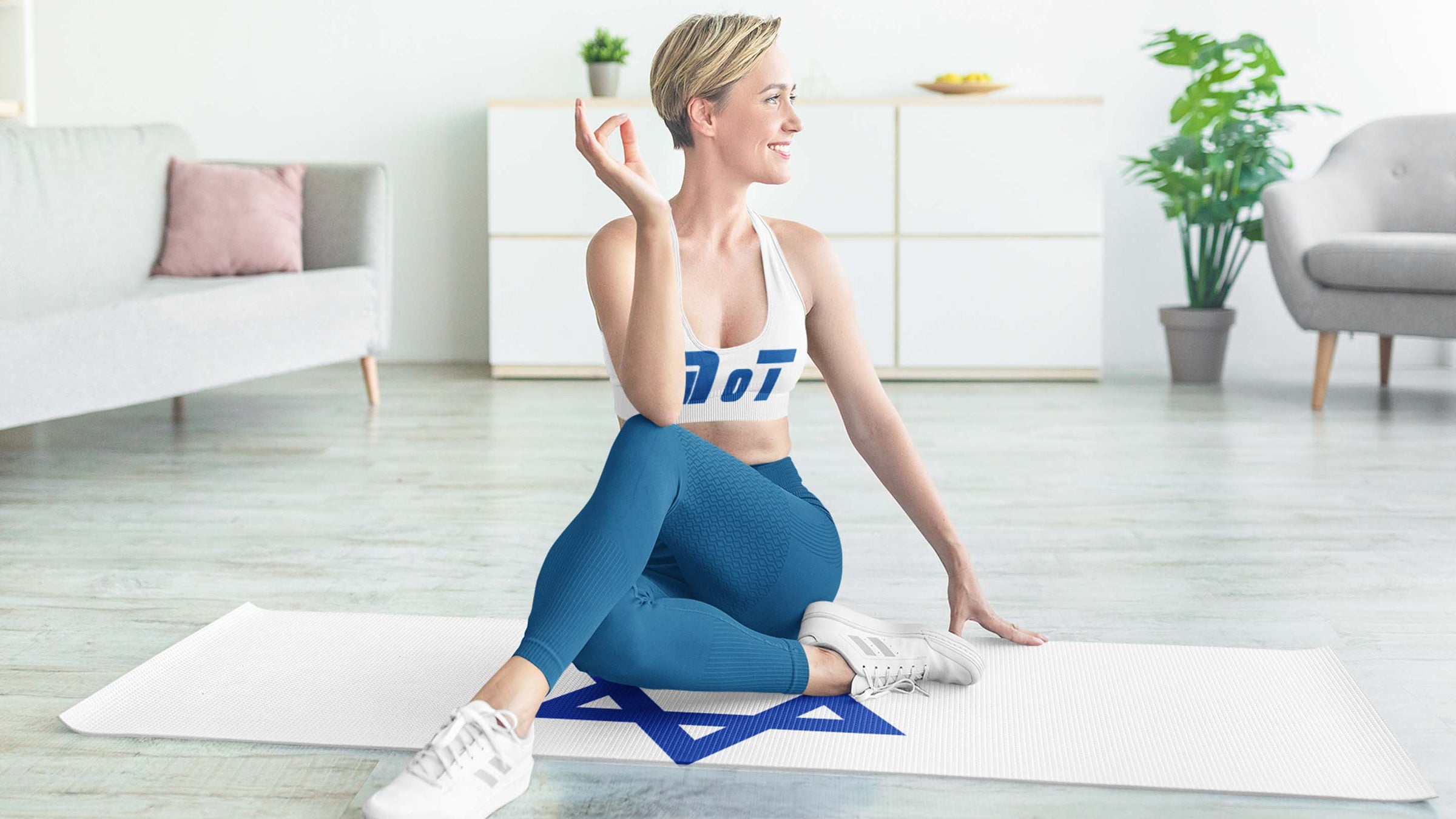 MOT Women with Yoga Mat. Magen David