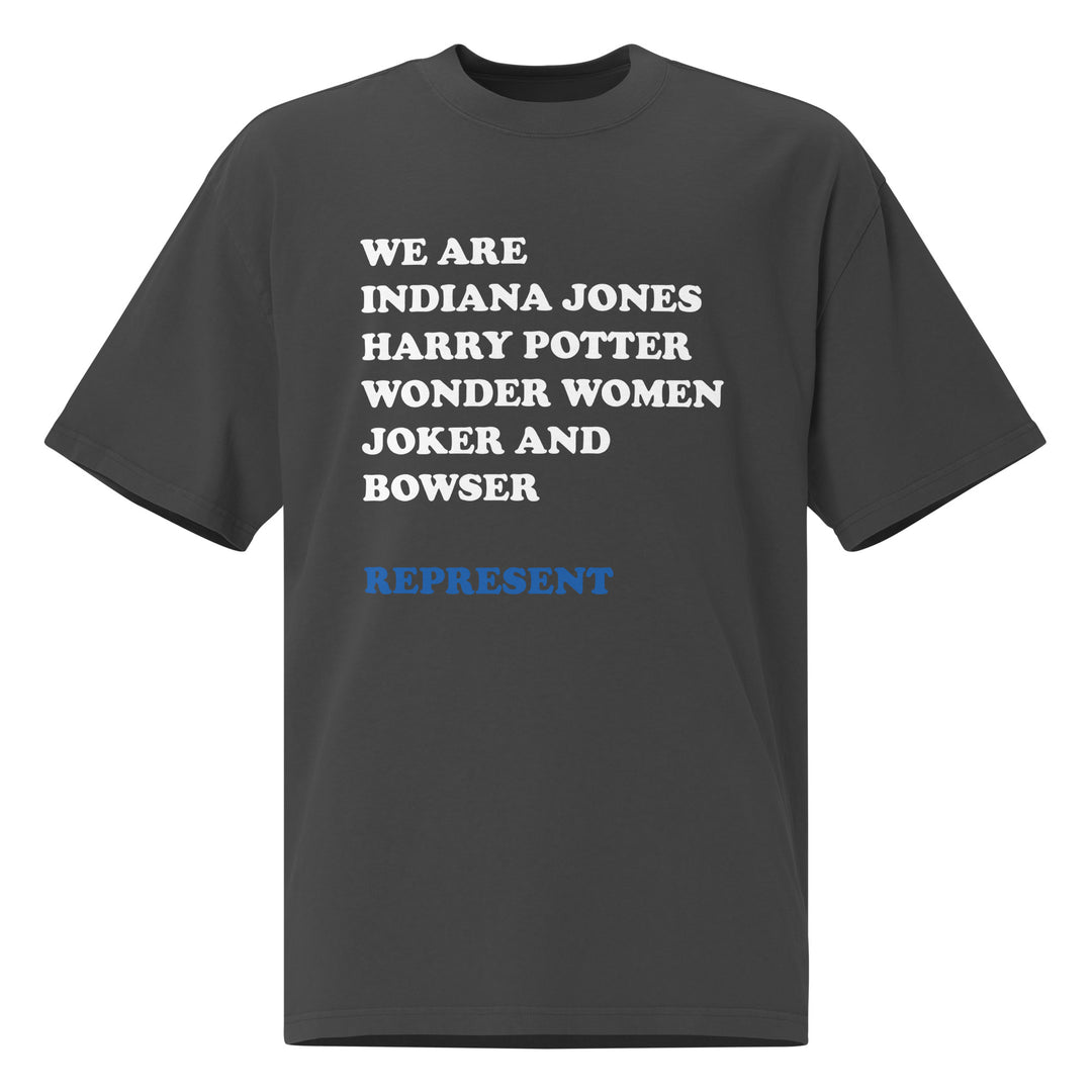 Oversized T-Shirt | We are Iconic Roles 1