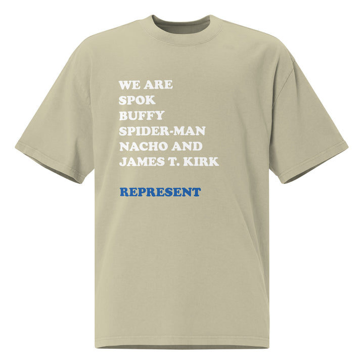 Oversized T-Shirt | We are Iconic Roles 2