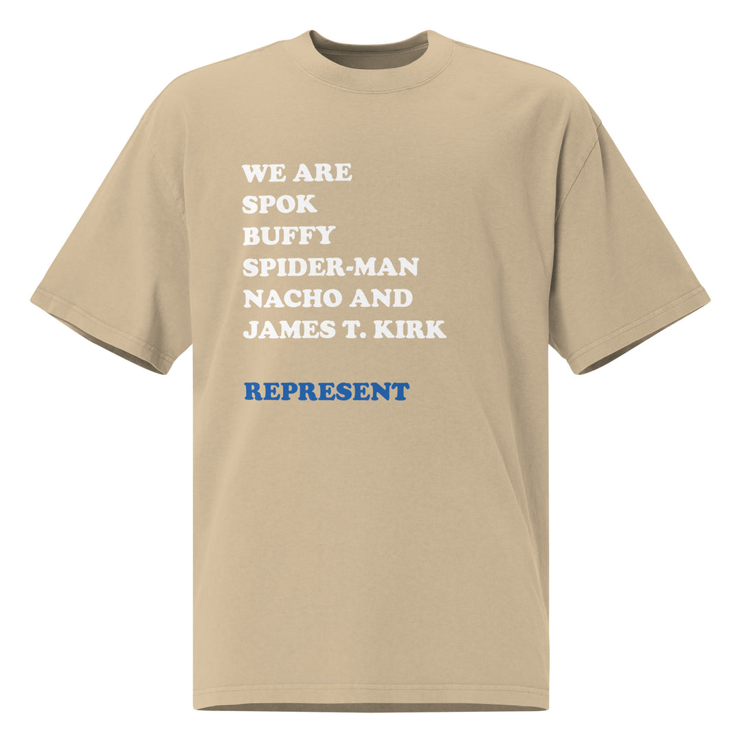 Oversized T-Shirt | We are Iconic Roles 2